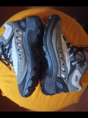 Merrell Lace-Up Hiking Boots in Gray and Black